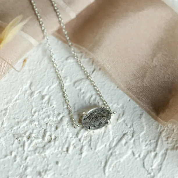 Minimalistický náramek s oválným rutilovým křišťálem POLLINA Image