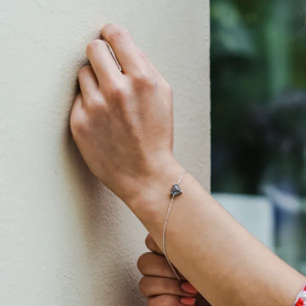 Netradiční náramek s rutilovým křišťálem POLLY Image