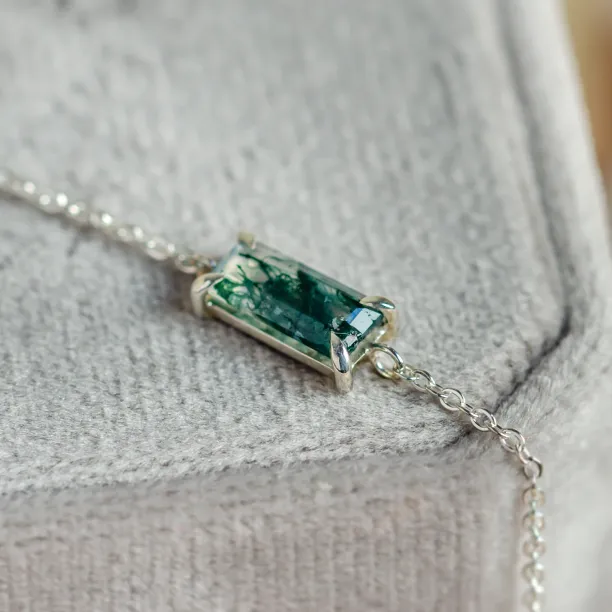 Zlatý náramek s baguette mechovým achátem SINDAR Image