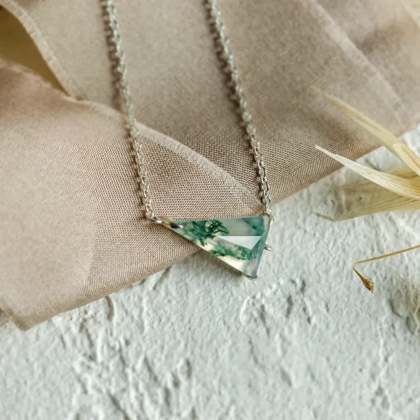 Zlatý náramek s triangle mechovým achátem VANYAR Image