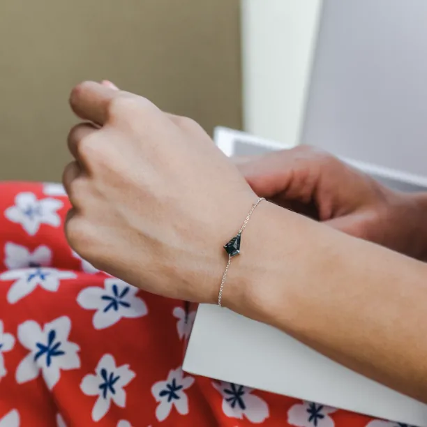 Zlatý náramek s mechovým achátem TELERI Image