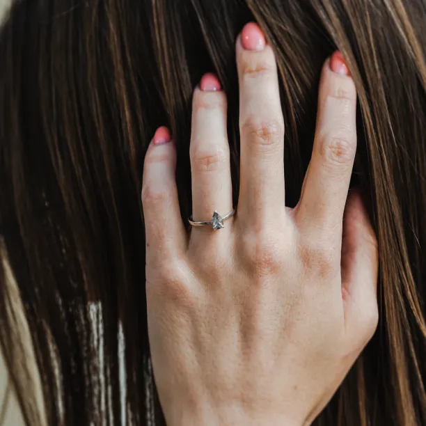 Prsten s pear salt'n'pepper diamantem CARMELO Image