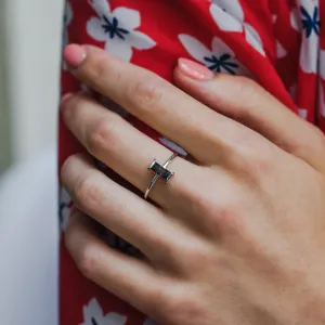 Prsten v art deco stylu se salt'n'pepper diamantem ERMANNO Thumbnail