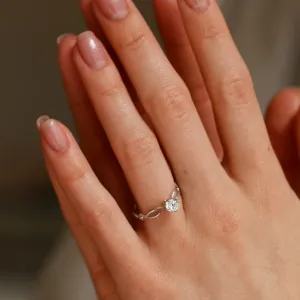 Propletený prsten s lab-grown diamantem QUEENO Thumbnail