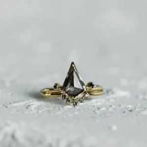 Engagement ring set with salt'n'pepper diamonds MEGHAN Thumbnail