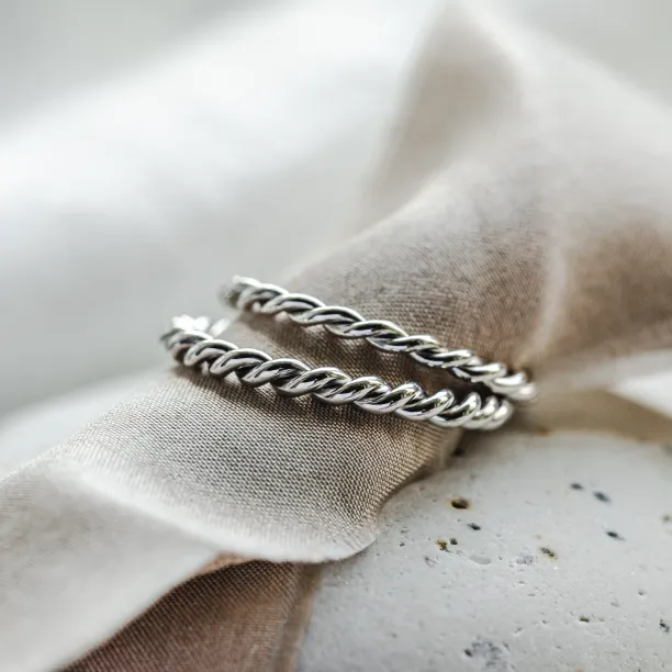 Twisted rope wedding bands VALOS Image