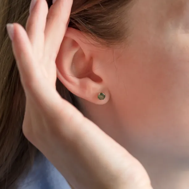 Round gold stud earrings with moss agate RENE Image