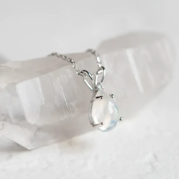 Zlatý náhrdelník s bílým opálem a diamantem BRISBANE Image