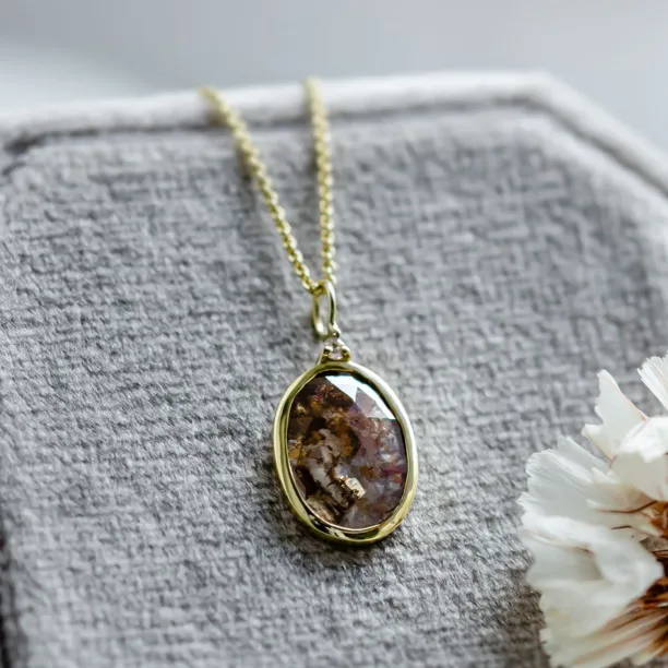 Gold necklace with oval salt'n'pepper diamond VICTORIA Image