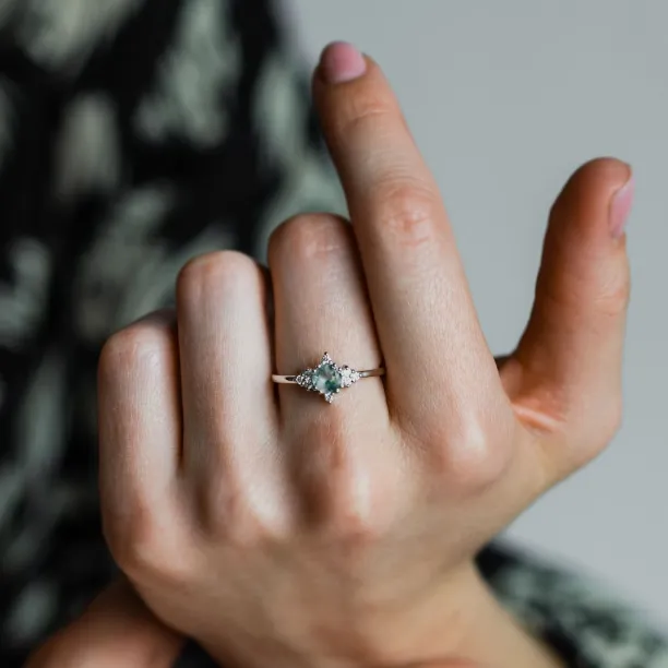 Mechový achát ve zlatém prstenu s diamanty ALBEROBELLO Image