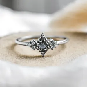 Atypický zlatý prsten se salt'n'pepper diamanty ORION Thumbnail