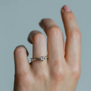 Gold ring with morganite and diamonds QUEENIE Thumbnail