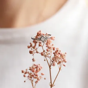 Romantic engagement ring with diamonds POMPADOUR Thumbnail