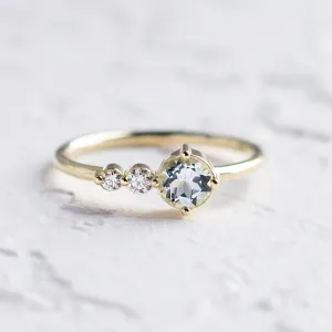 Romantický prsten s akvamarínem a diamanty AQUA