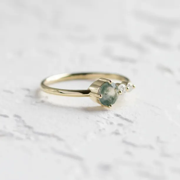 Decent ring with moss agate and diamonds FOREST Image