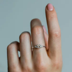 Romantický zásnubní prsten s morganitem a diamanty MONYX Thumbnail