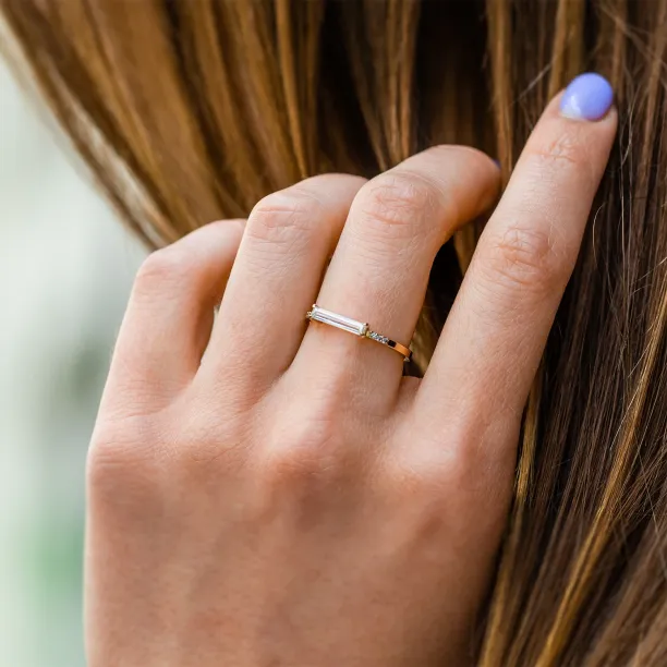 Zásnubní prsten s baguette moissanitem a diamanty CASSIA Image