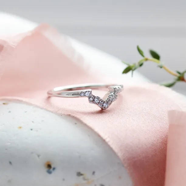 Vykrojený snubní prsten s diamanty HARRY Image