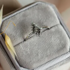 Zlatý cluster prsten se salt'n'pepper diamanty DOMIZOS Thumbnail