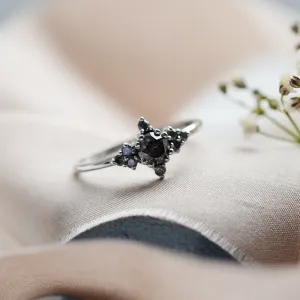 Zlatý prsten se salt'n'pepper diamanty ve vintage stylu FORTUNATO Thumbnail