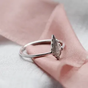 Zlatý prsten s kite salt'n'pepper diamantem BILL Thumbnail