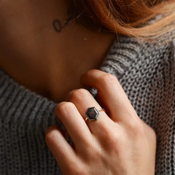 Vintage zásnubní prsten se salt and pepper diamantem CARRA Image