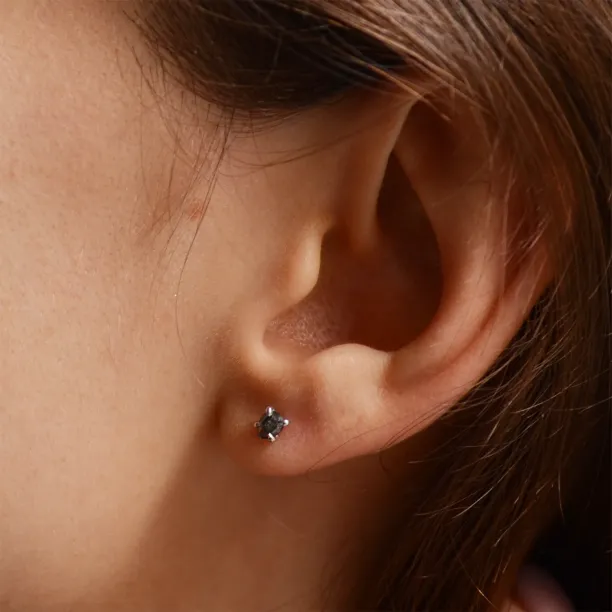 Gold minimalist earrings with salt and pepper diamonds STELLIE Image