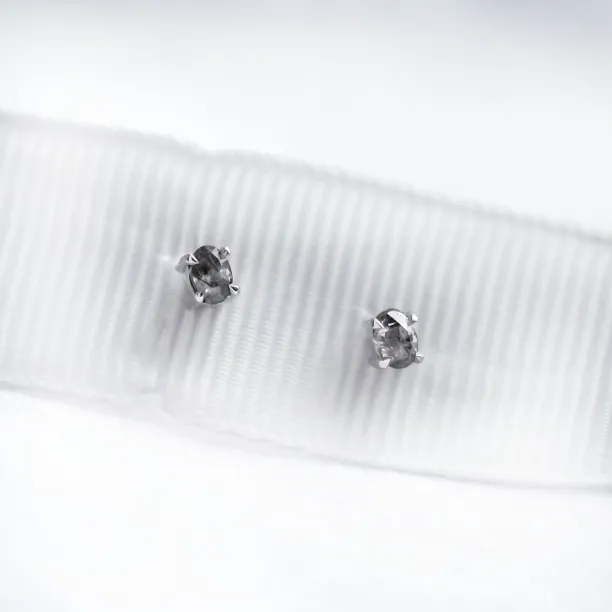 Napichovací náušnice se salt and pepper diamanty STELLAR Image