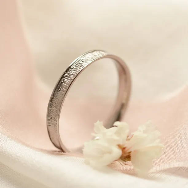 Original wedding bands with unusual relief ALBERO Image