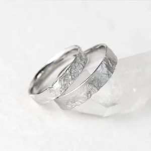 Unusual moon surface wedding bands LUNARIUM Thumbnail