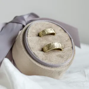 Unusual moon surface wedding bands LUNARIUM Thumbnail