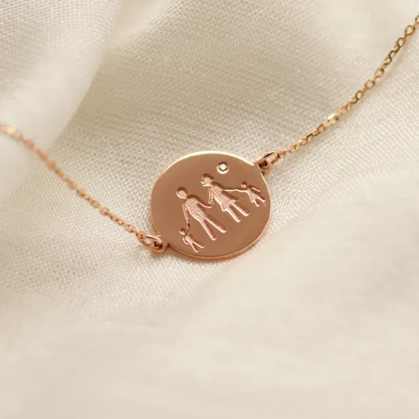 Zlatý náramek se symbolem rodiny a s diamantem ZERAX Image