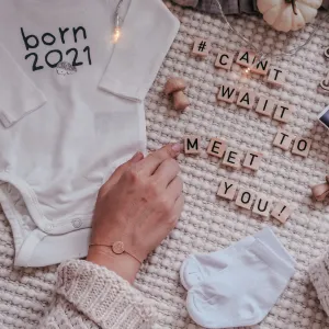 Zlatý náramek se symbolem rodiny a s diamantem ZERAX Thumbnail