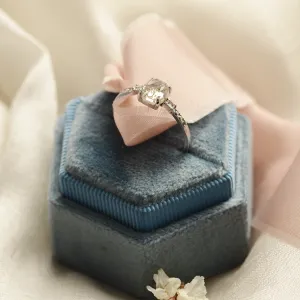 Zlatý prsten se šedým diamantem salt and pepper CATERINA Thumbnail