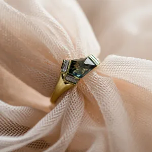 Original ring with asymmetric sapphire and baguette moissanites AGATHA Thumbnail