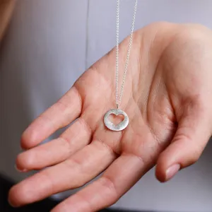 Gold hammered pendant with heart AMORE Thumbnail