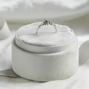 Kite salt and pepper diamant ve zlatém prstenu s baguette diamanty ARIANNA Thumbnail