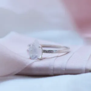 Zásnubní prsten s měsíčním kamenem a diamanty LUNAR Thumbnail