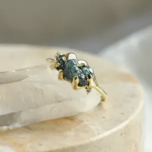 Prsten ze zlata se surovým modrým diamantem a klasickými diamanty POSEIDON Thumbnail