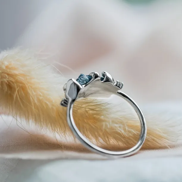 Prsten ze zlata se surovým modrým diamantem a klasickými diamanty POSEIDON Image