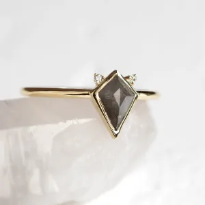 Zlatý prsten s kite salt and pepper diamantem a diamanty CATKIN Thumbnail