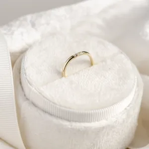 Zaoblený snubní prsten se třemi diamanty ISEULT Thumbnail