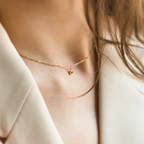 Zlatý bezel přívěsek se salt´n´pepper diamantem ISLEEN Image