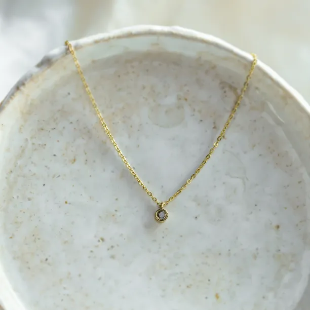 Zlatý bezel přívěsek se salt´n´pepper diamantem ISLEEN Image