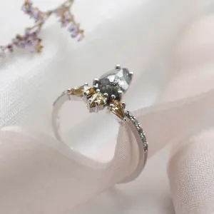 Luxusní zlatý prsten se salt and pepper a fancy diamanty CROWNIA Thumbnail