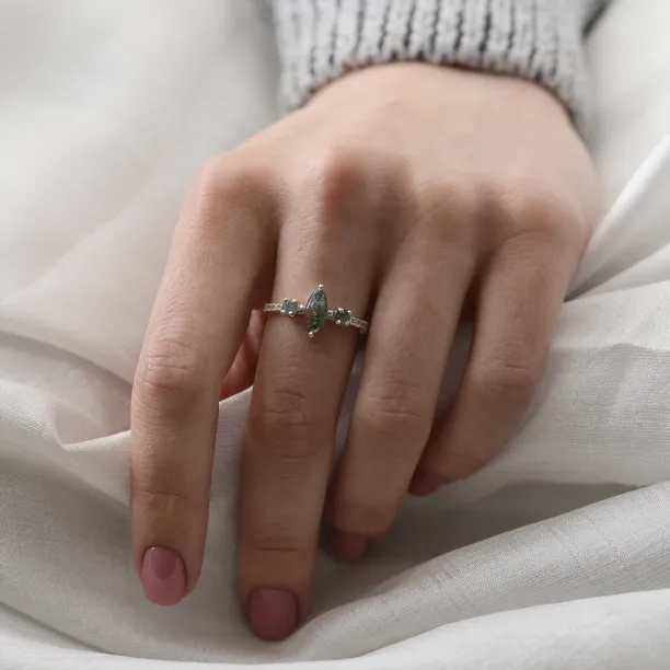 Vintage zlatý prsten s mechovými acháty a diamanty OSCAR Image