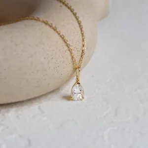 Gold necklace with pear moissanite NAOMI Thumbnail