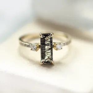 Gold ring with rutilated quartz and diamonds LIAM