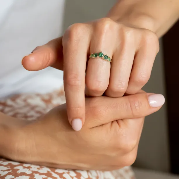 Eternity gold ring with moss agates OISIN Image
