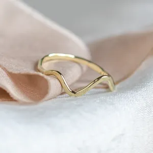 Zlatý minimalistický prsten ve tvaru hor ALPINE Thumbnail